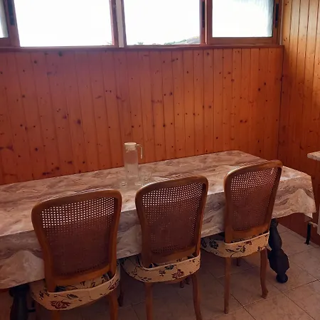 чалет у татьяны здаётся один этаж 175кв м Holiday home