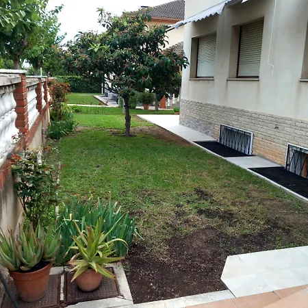 Holiday home чалет у татьяны здаётся один этаж 175кв м Salou